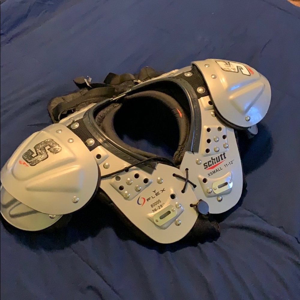 Schmitt football chest plate